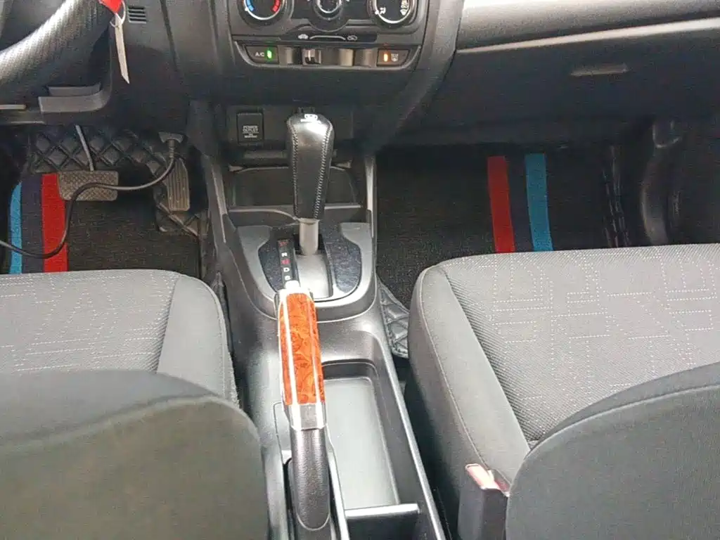 Honda Fit — миниатюра 14