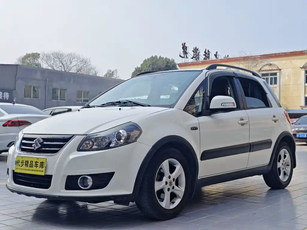 Suzuki SX4 2011