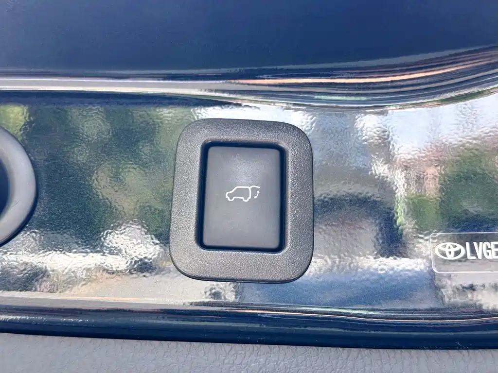Toyota Highlander — миниатюра 26