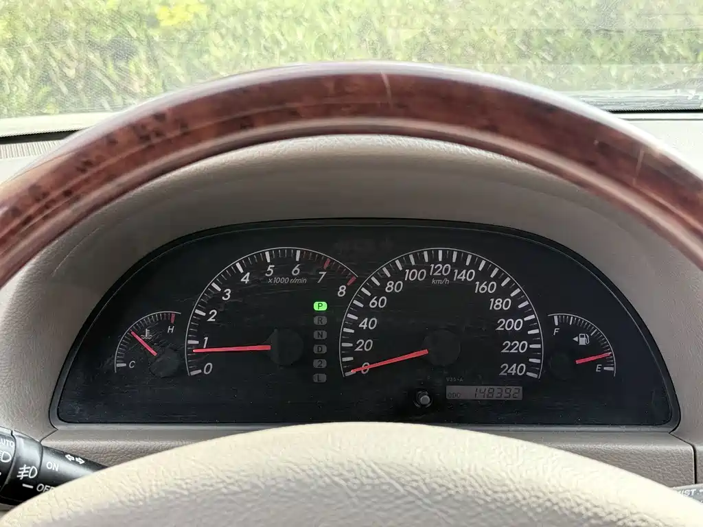 Toyota Camry — миниатюра 11