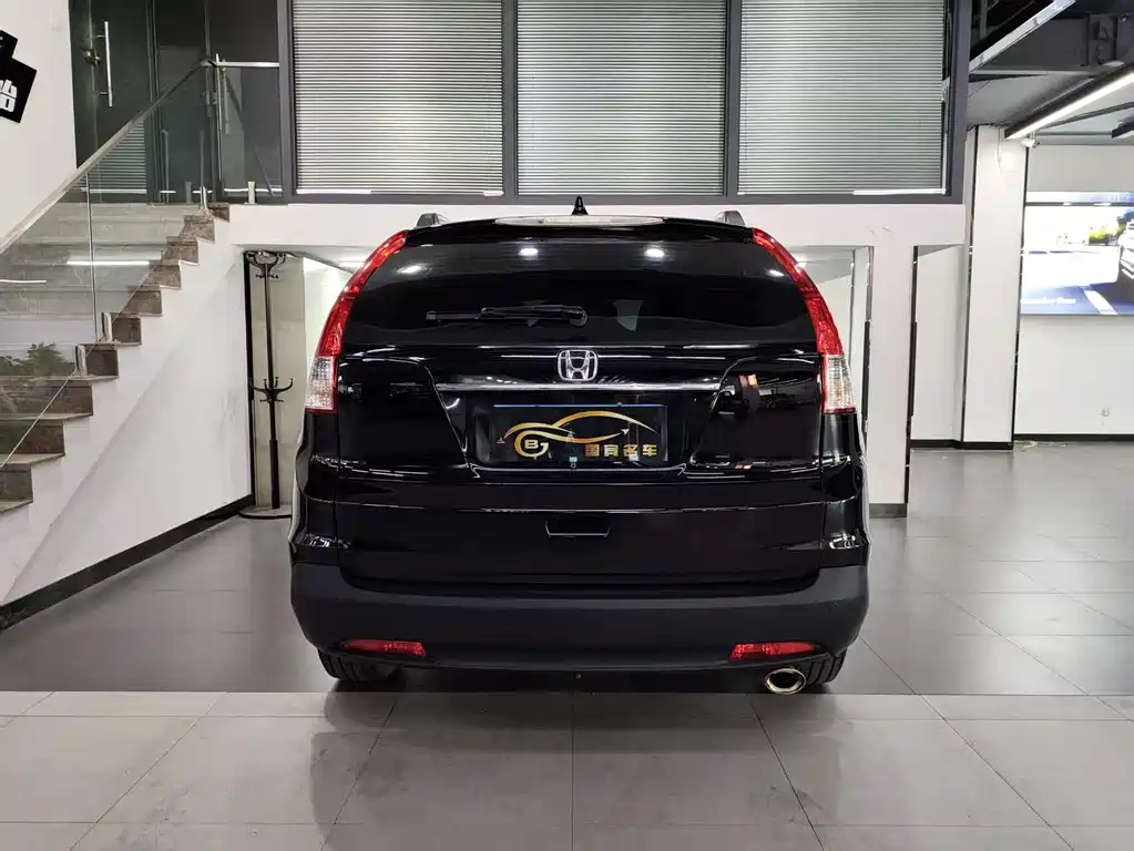 Honda CR-V 2.0L 2WD Urban Edition, фото 5