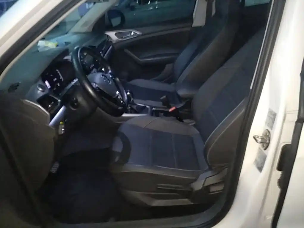 Volkswagen T-Cross — миниатюра 15