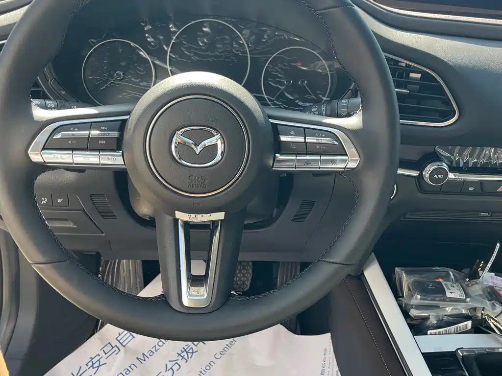 Mazda CX-30 — миниатюра 14