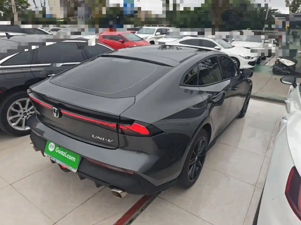 Changan UNI-V — миниатюра 7