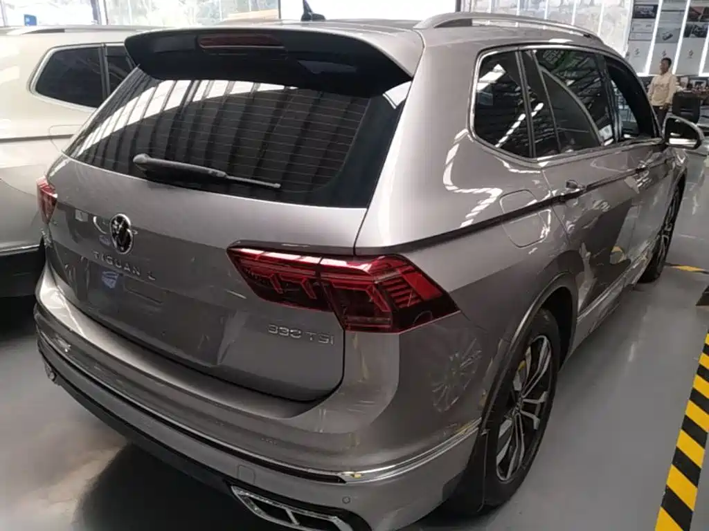 Volkswagen Tiguan L — миниатюра 7
