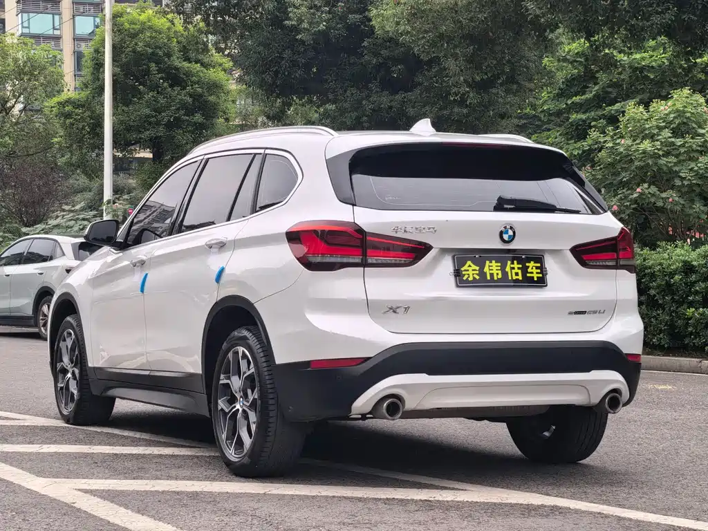 BMW X1 — миниатюра 13