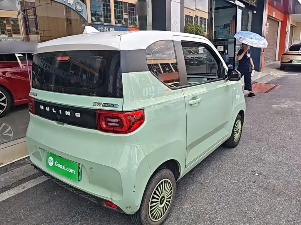 Wuling MINIEV — миниатюра 7