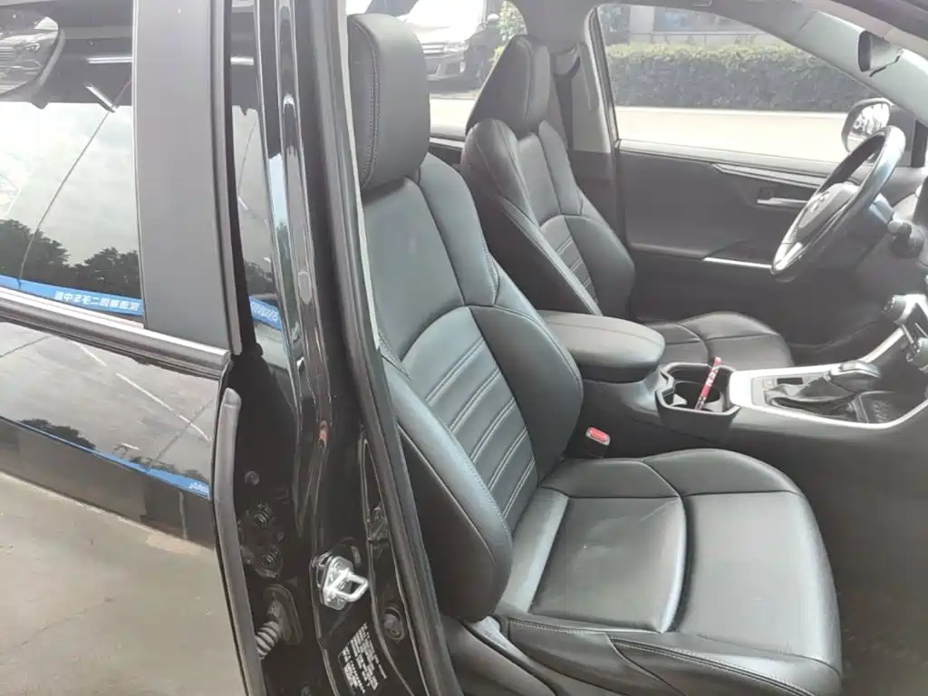 Toyota Wildlander — миниатюра 25