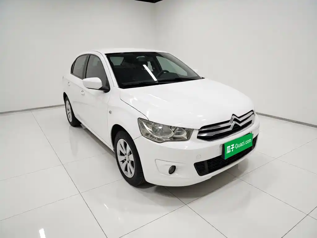 Citroen Elysee — миниатюра 3