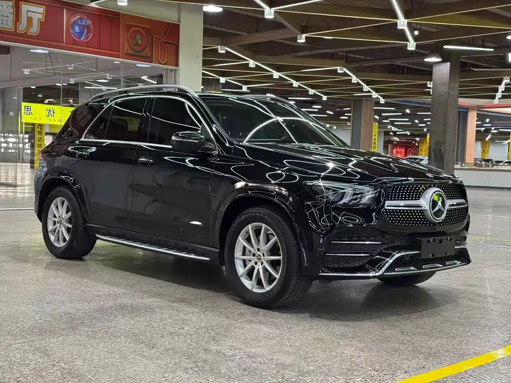 Mercedes-Benz GLE (Import) — миниатюра 3