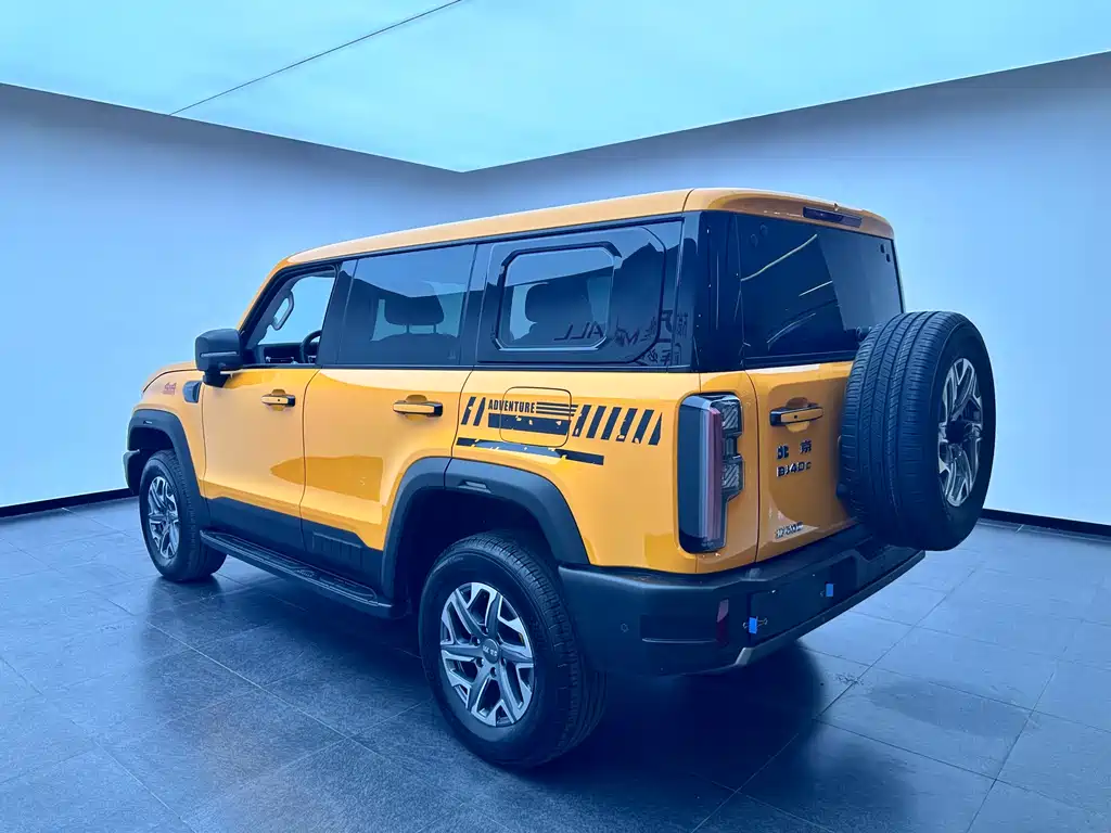 BAIC BJ40 2024 2.0T