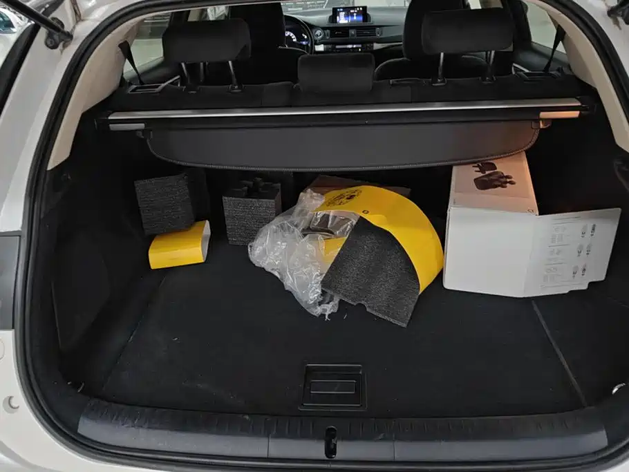 Lexus CT — миниатюра 4