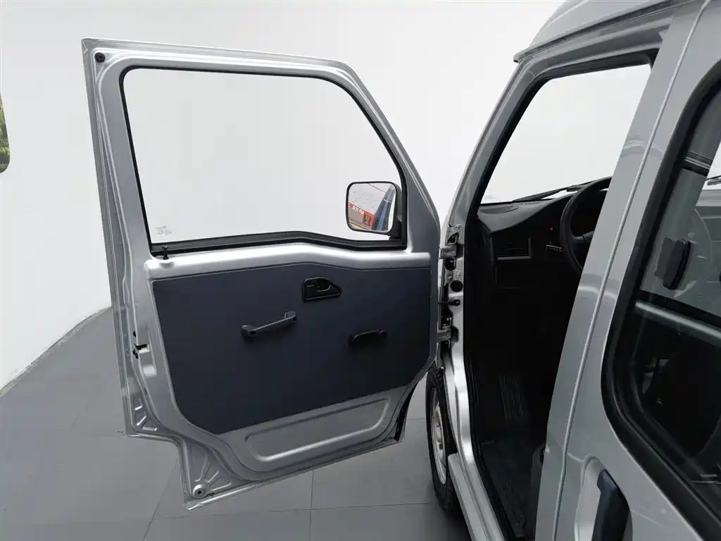 Wuling Sunshine 2015 1.2L LSI