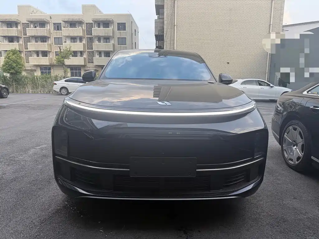 Li Auto Li L8 — миниатюра 2