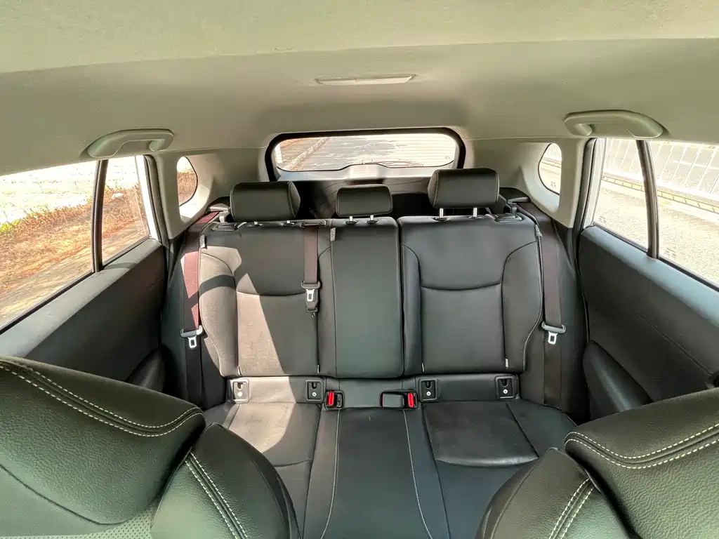 Toyota Frontlander — миниатюра 24
