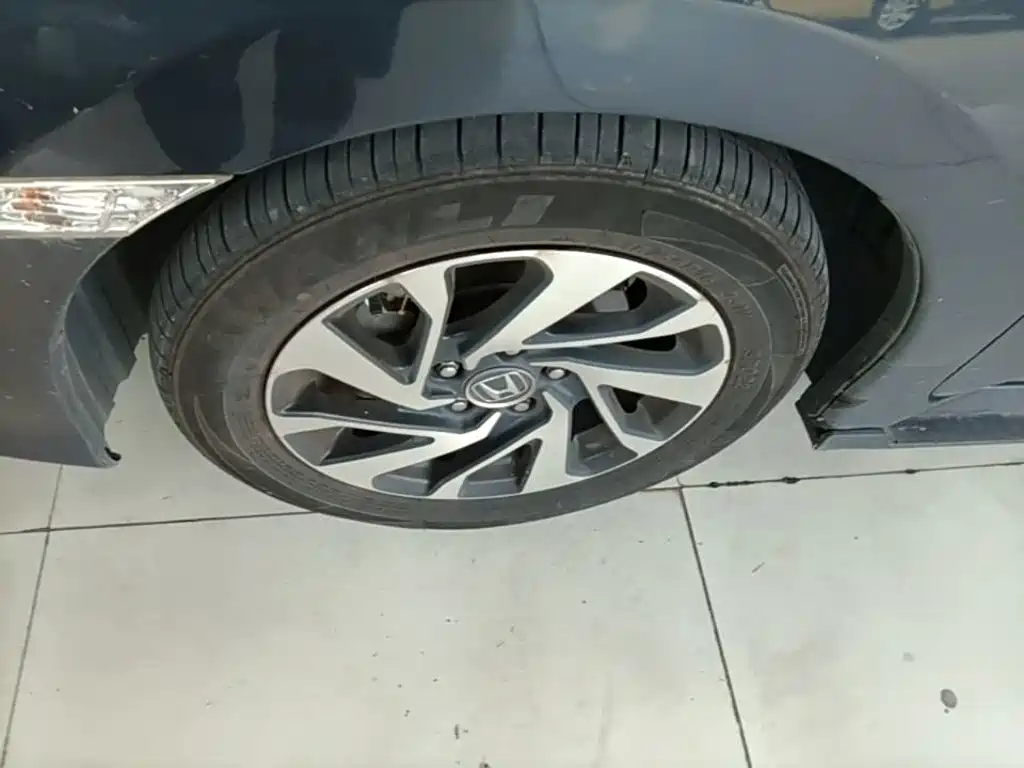Honda Civic — миниатюра 23