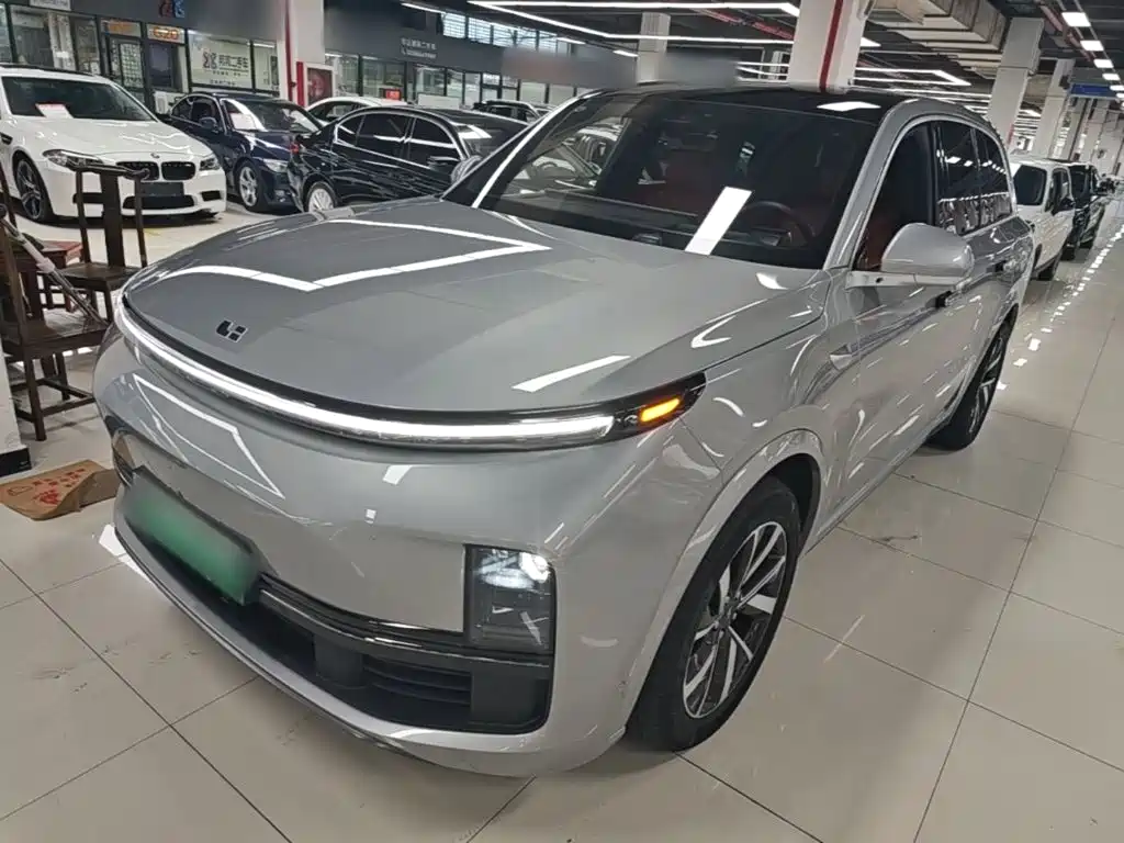 Li Auto Li L8 — миниатюра 2