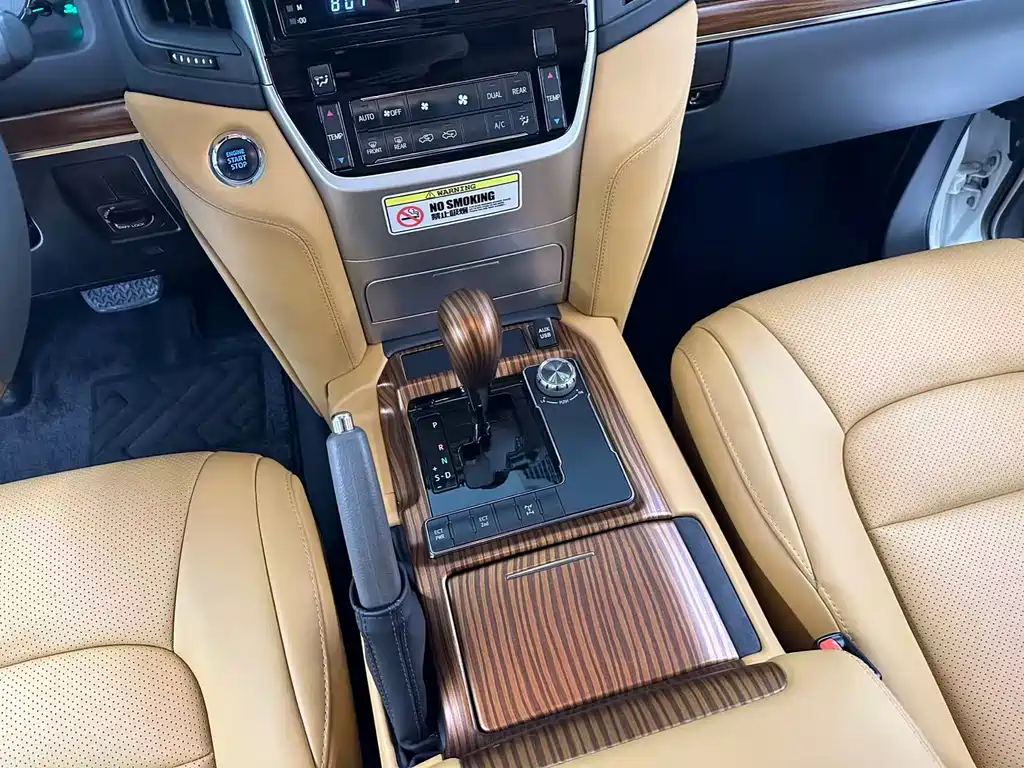 Toyota Land Cruiser — миниатюра 20