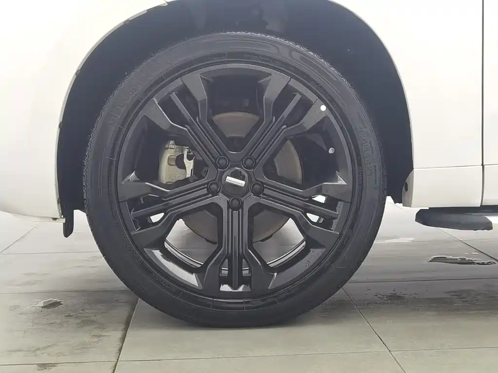 Wey Wey VV7 — миниатюра 17