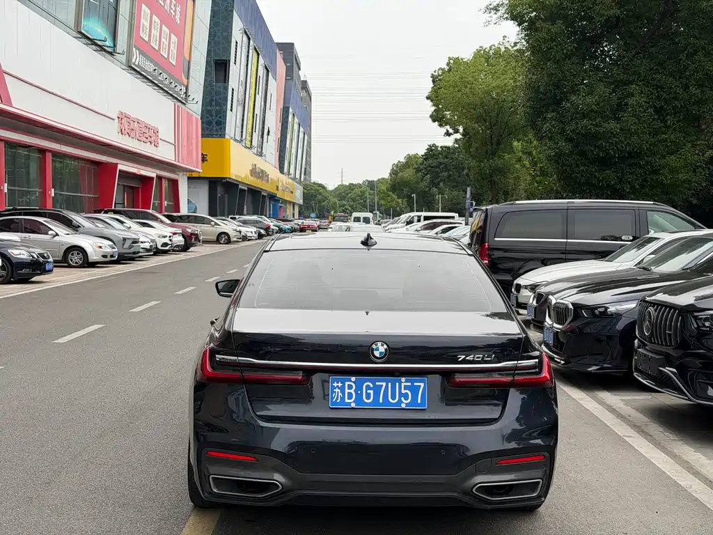 BMW 7 Series 7 2021 730Li M Sport