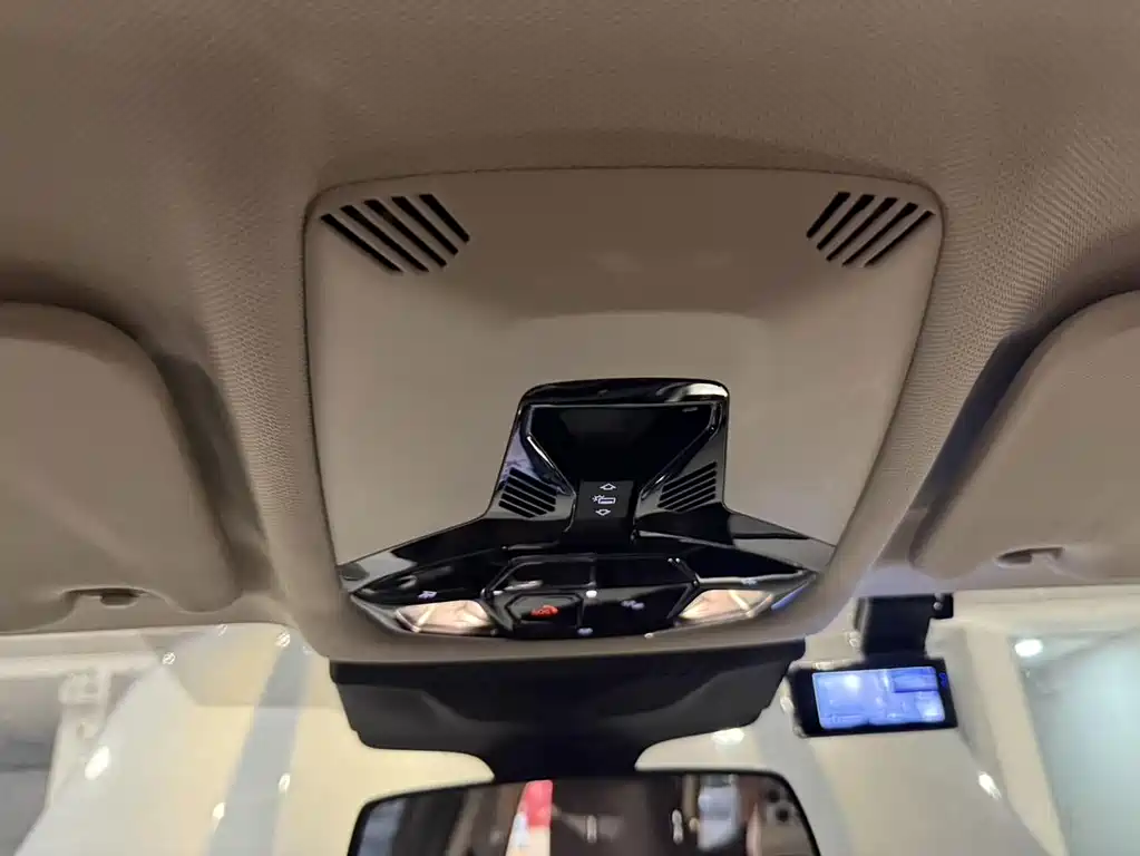 BMW X1 — миниатюра 17