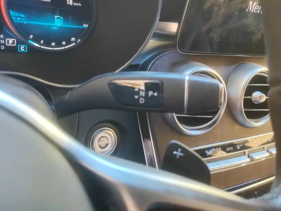 Mercedes-Benz GLC — миниатюра 16