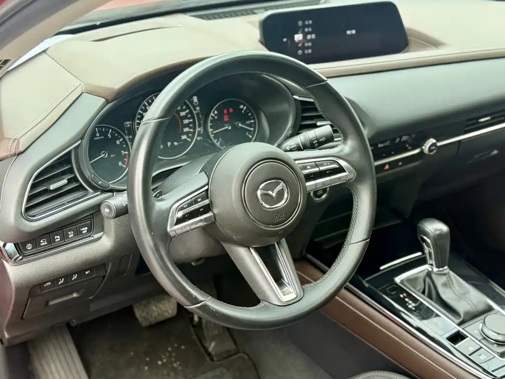 Mazda CX-30 — миниатюра 8