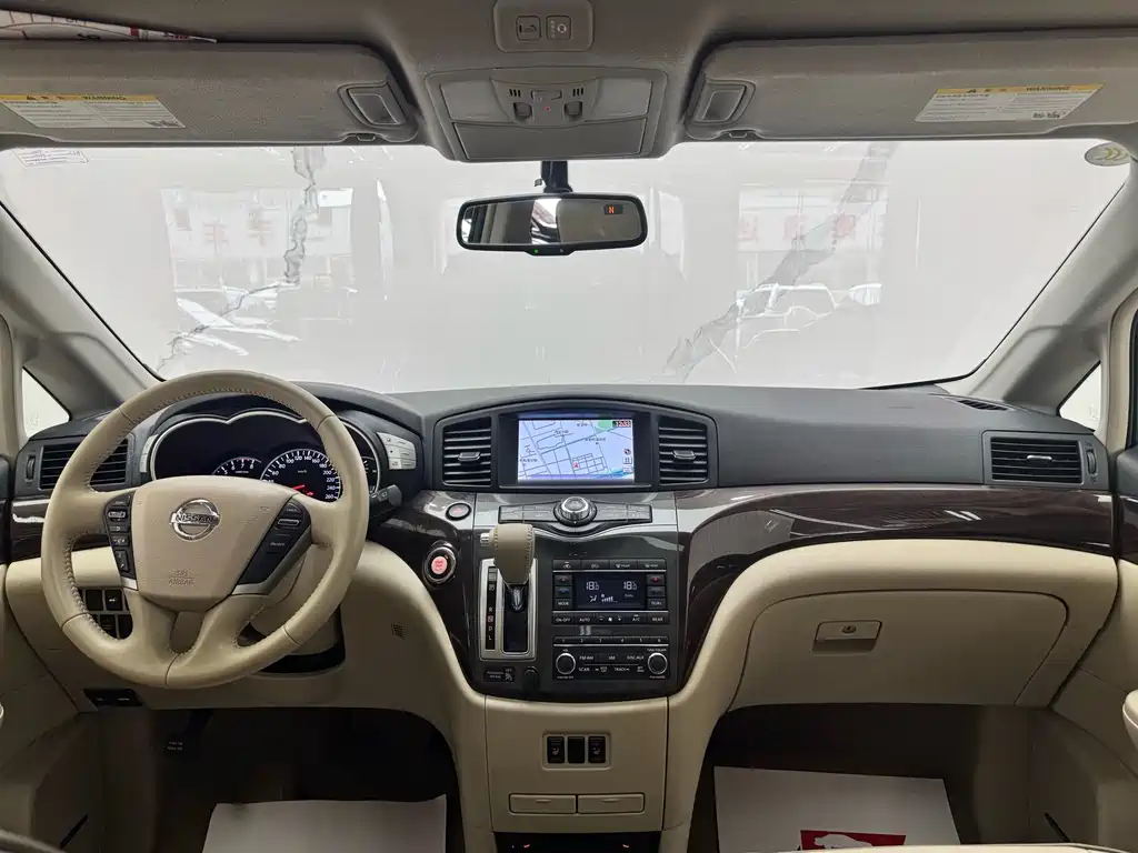 Nissan Quest — миниатюра 10