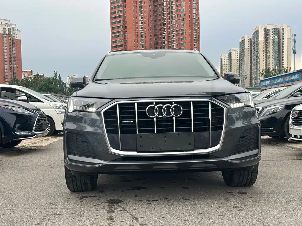 Audi Q7 2021 45 TFSI quattro S line Sport