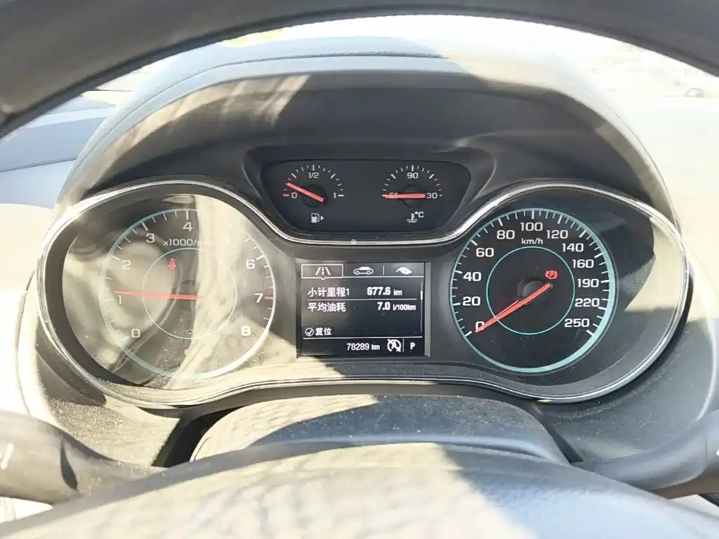 Chevrolet Cruze — миниатюра 16