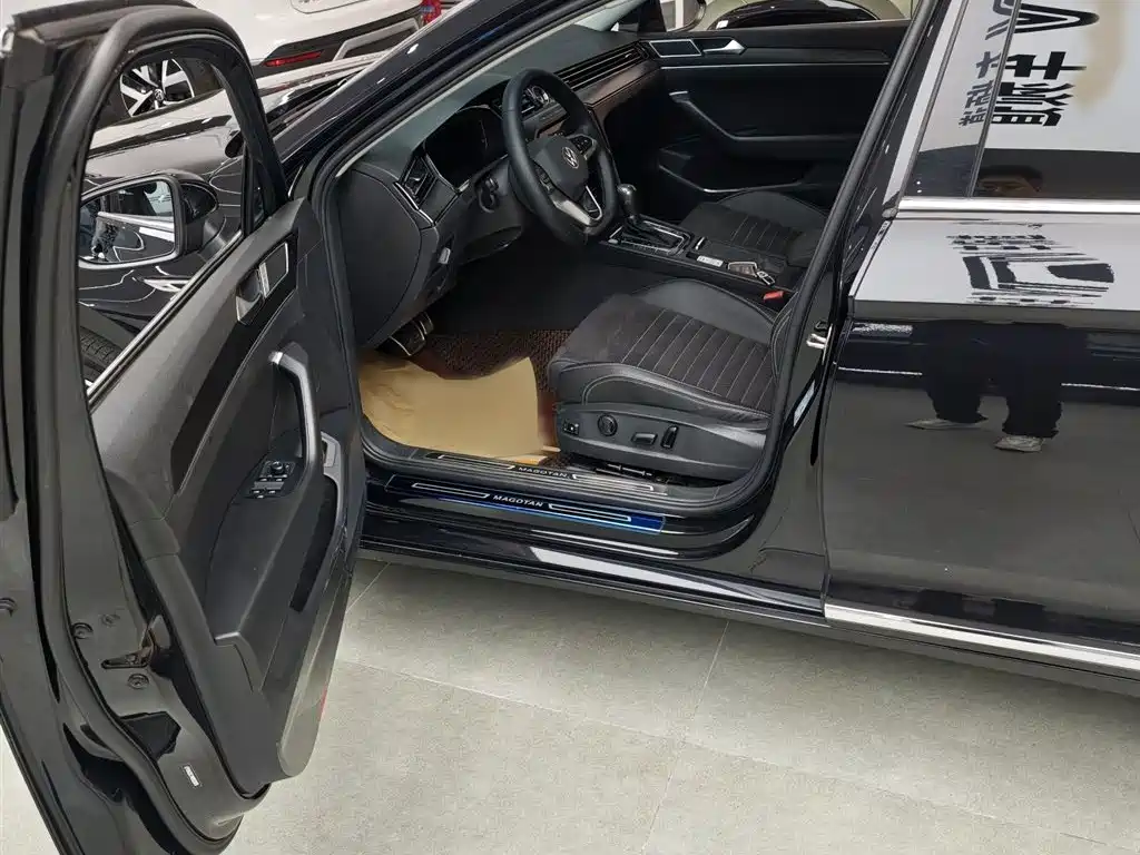 Volkswagen Magotan 2020 330TSI DSG Luxury