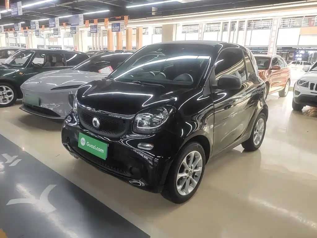 smart Smart Fortwo — миниатюра 2