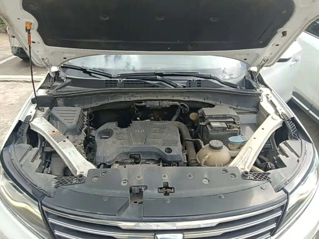 Roewe RX5 — миниатюра 25