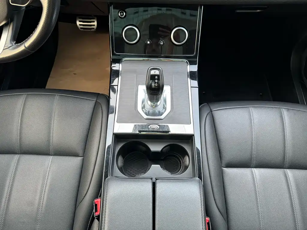 Land Rover Evoque — миниатюра 9