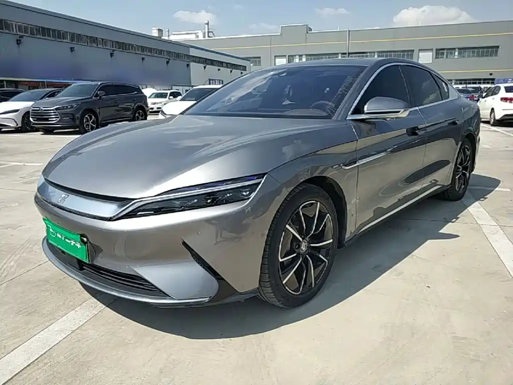 BYD Han — миниатюра 2
