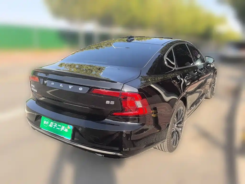 Volvo S90 — миниатюра 4