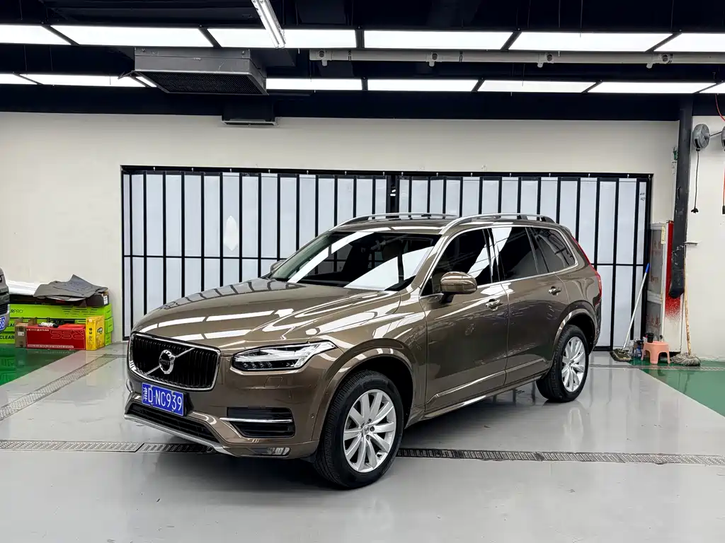 Volvo XC90 2016