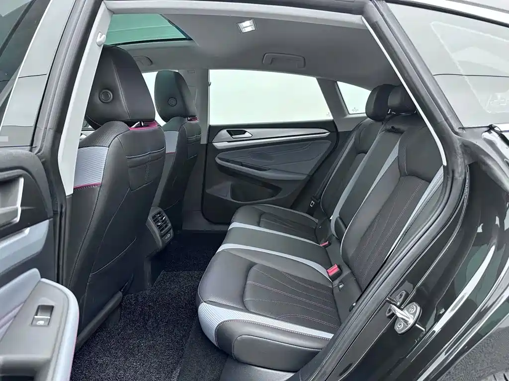 Volkswagen Lamando — миниатюра 13