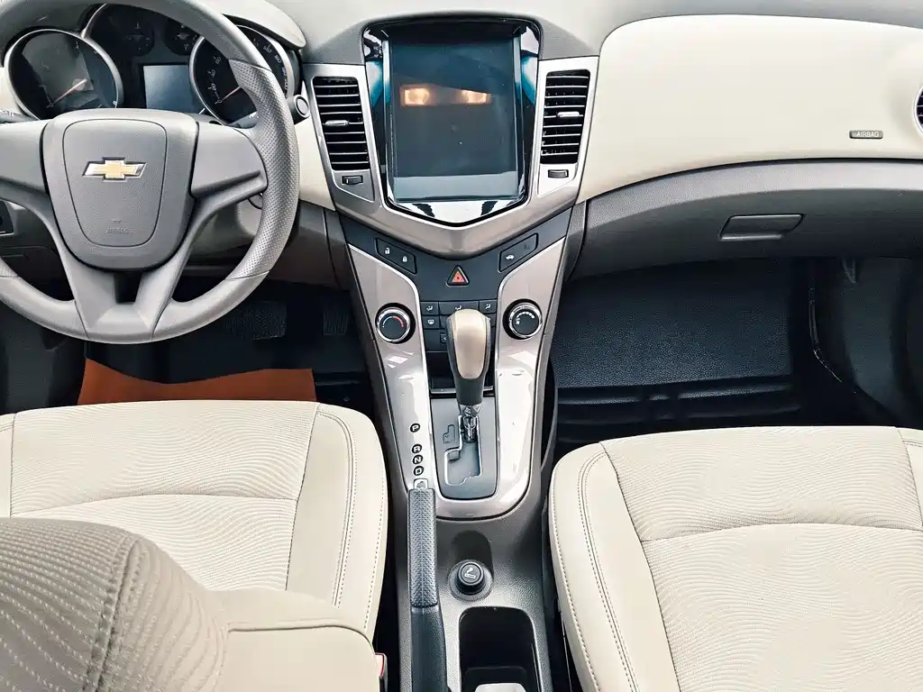 Chevrolet Cruze — миниатюра 5