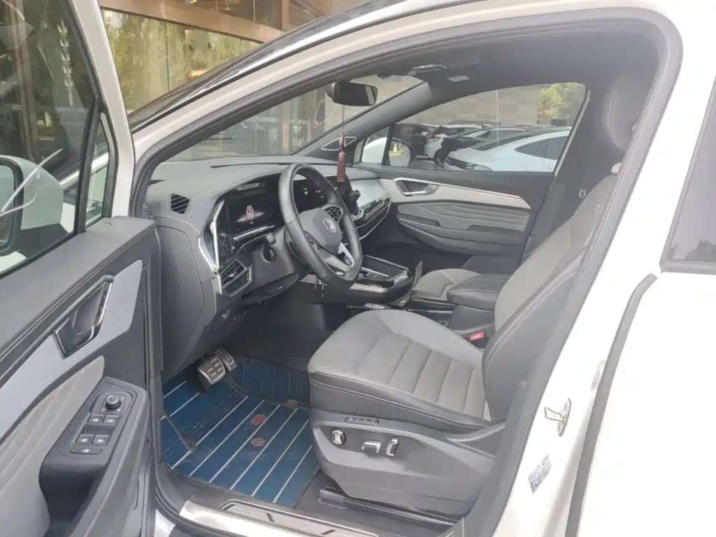 Volkswagen Talagon — миниатюра 18
