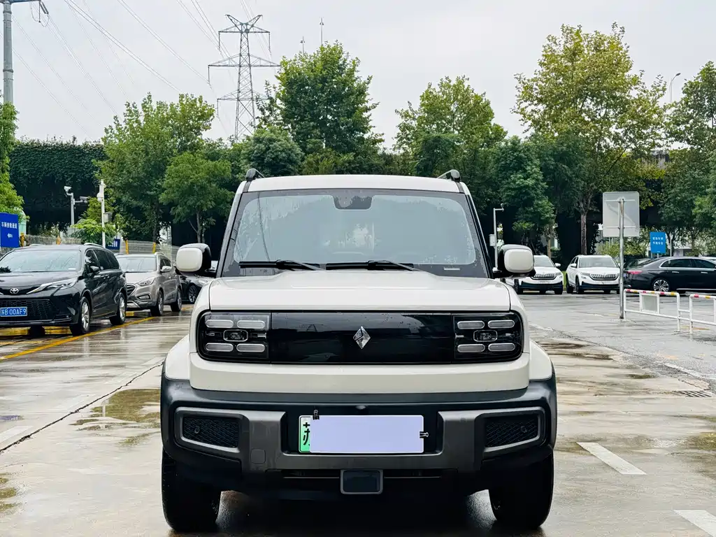 Baojun Yueye — миниатюра 2