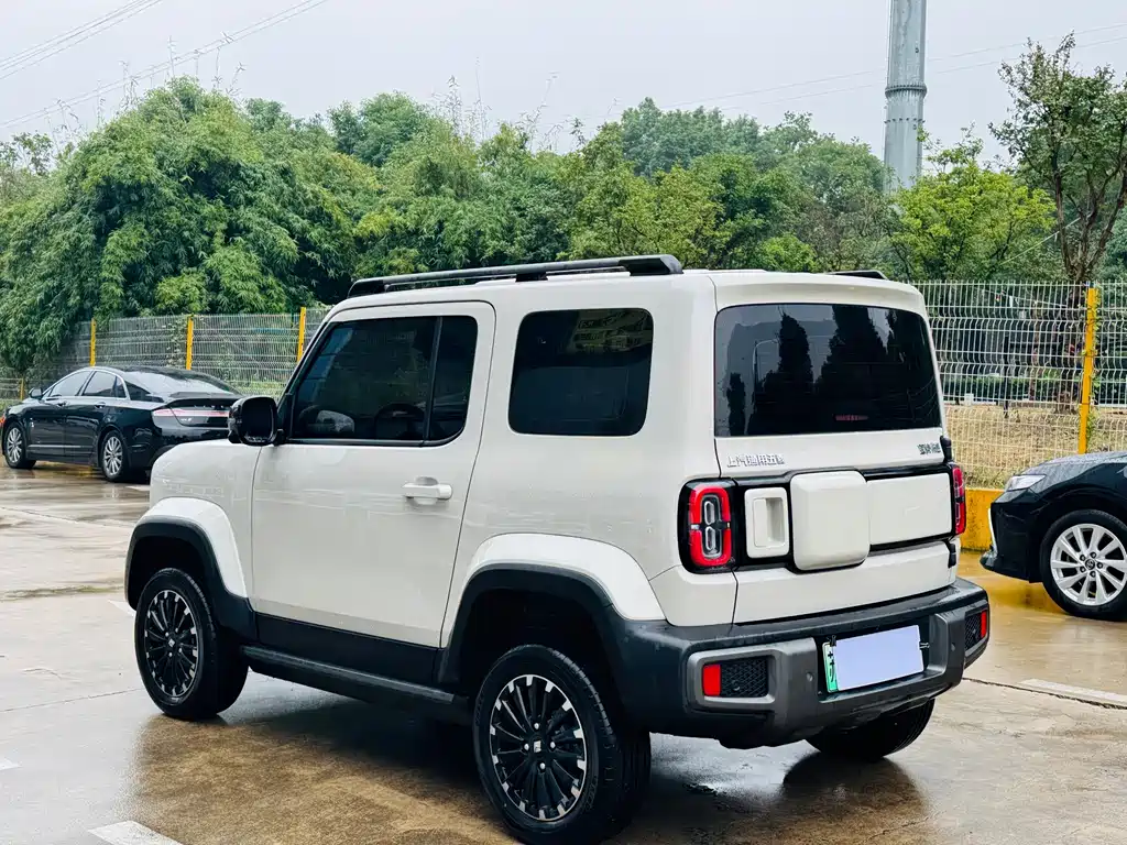 Baojun Yueye — миниатюра 13