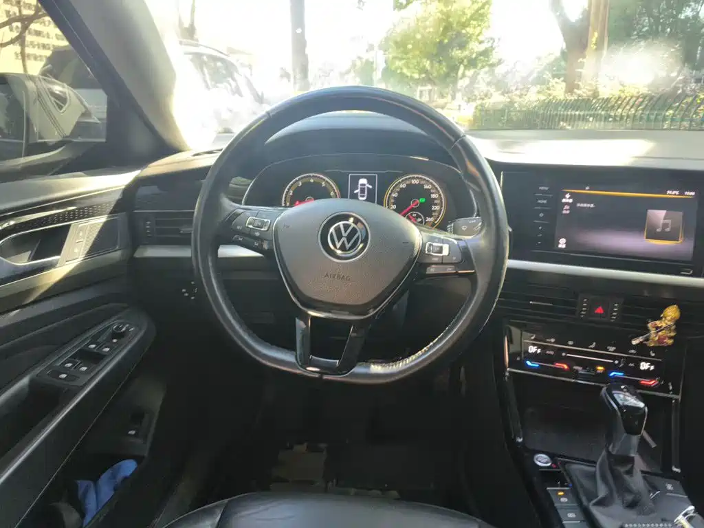 Volkswagen Passat — миниатюра 6