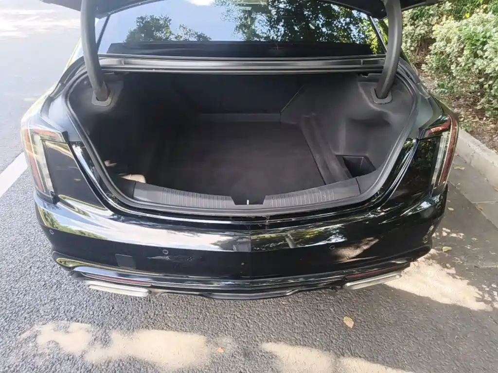 Cadillac CT5 — миниатюра 19