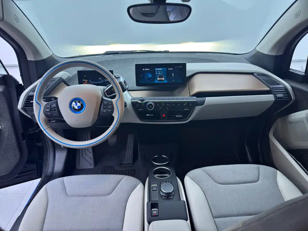 BMW i3 (Import) — миниатюра 14