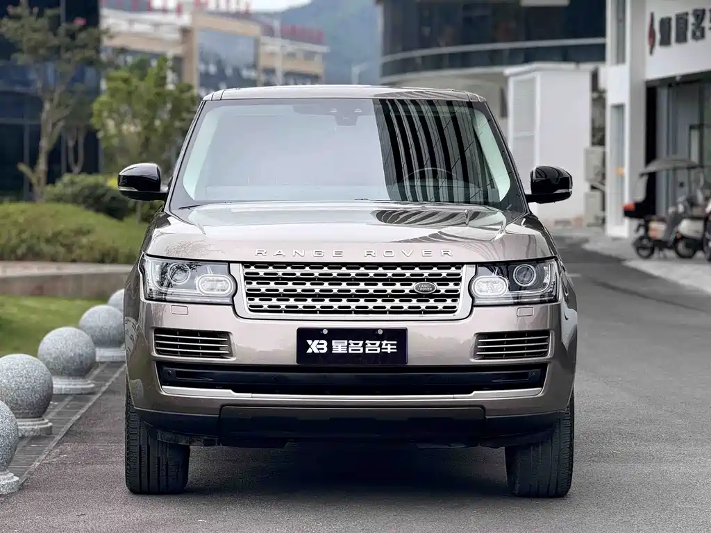 Land Rover Range Rover — миниатюра 2