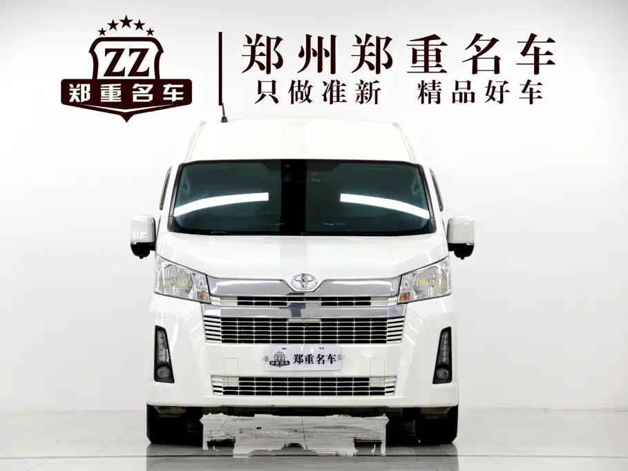 Toyota Hiace — миниатюра 2