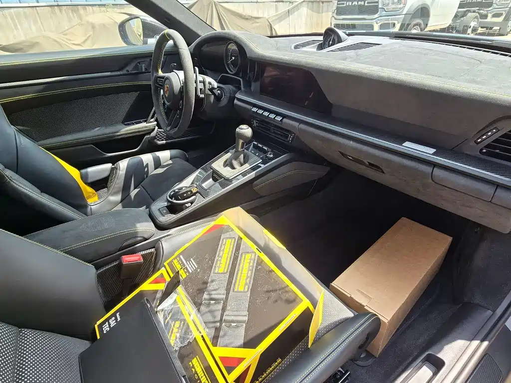 Porsche 911 — миниатюра 6