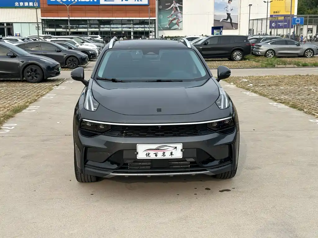Lynk & Co 01 — миниатюра 2
