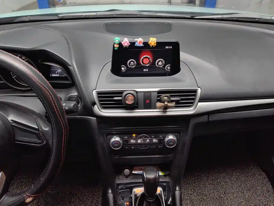 Mazda 3 Axela — миниатюра 13